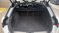 Land Rover Range Rover Velar 2.0 D200 R-Dynamic SE 5dr Auto Diesel Estate